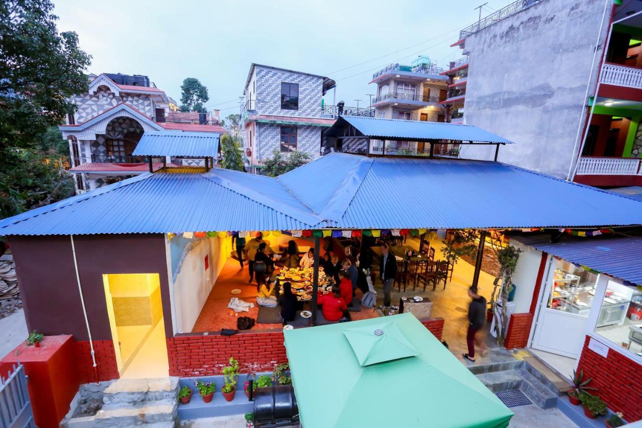 Pokhara Backpackers Hostel Ngoại thất bức ảnh